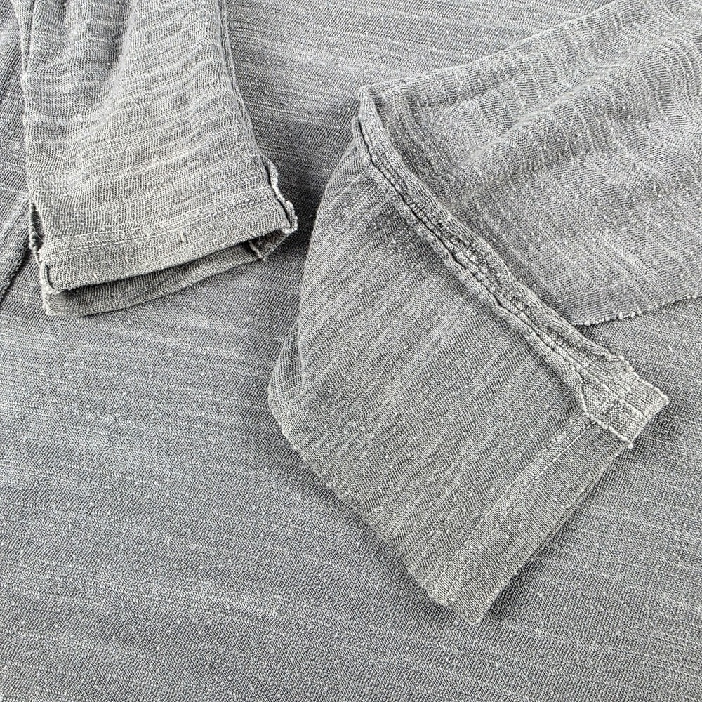 We The Free People Top Small Distressed Gray Long Tunic Grunge Thumb Holes - Picture 13 of 13